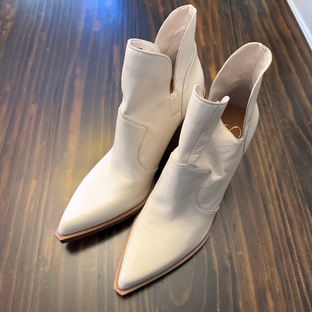 NWOT Jessica Simpson Leeshi Western Boots White Leather Women's 10 - Picture 2 of 4